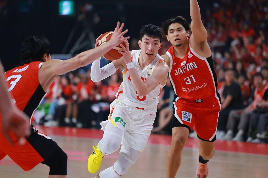 深圳男篮最新消息今天今天